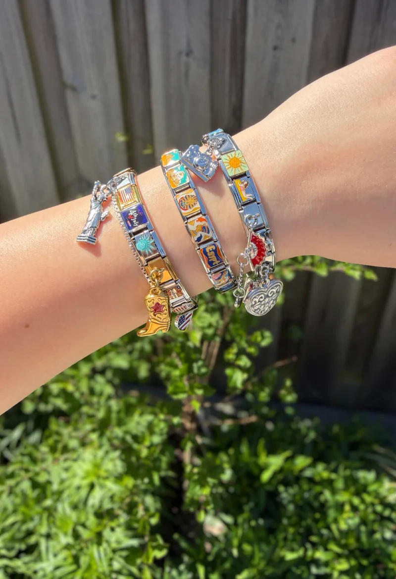 Trio de pulseiras empilhadas